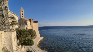 Uvala svete Eufemije, Otok Rab
